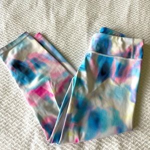 AthletaGirl Crop Leggings